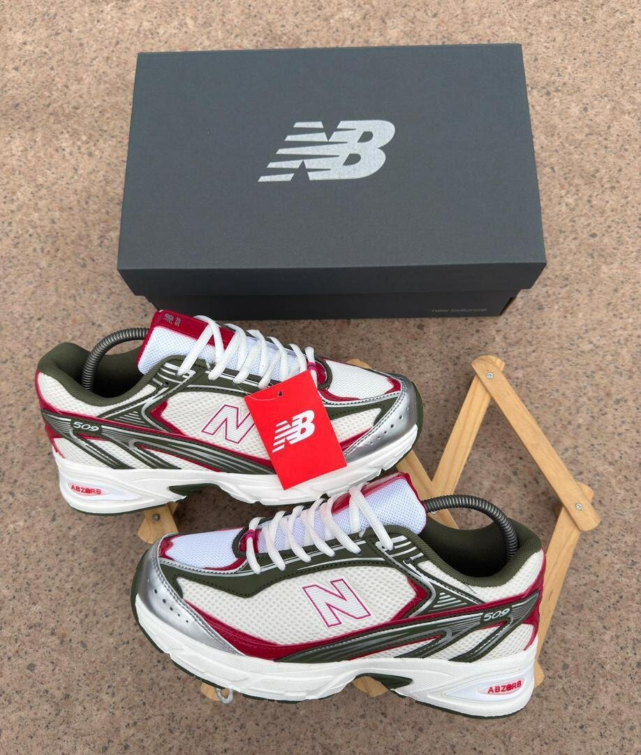 NEW BALANCE 509
