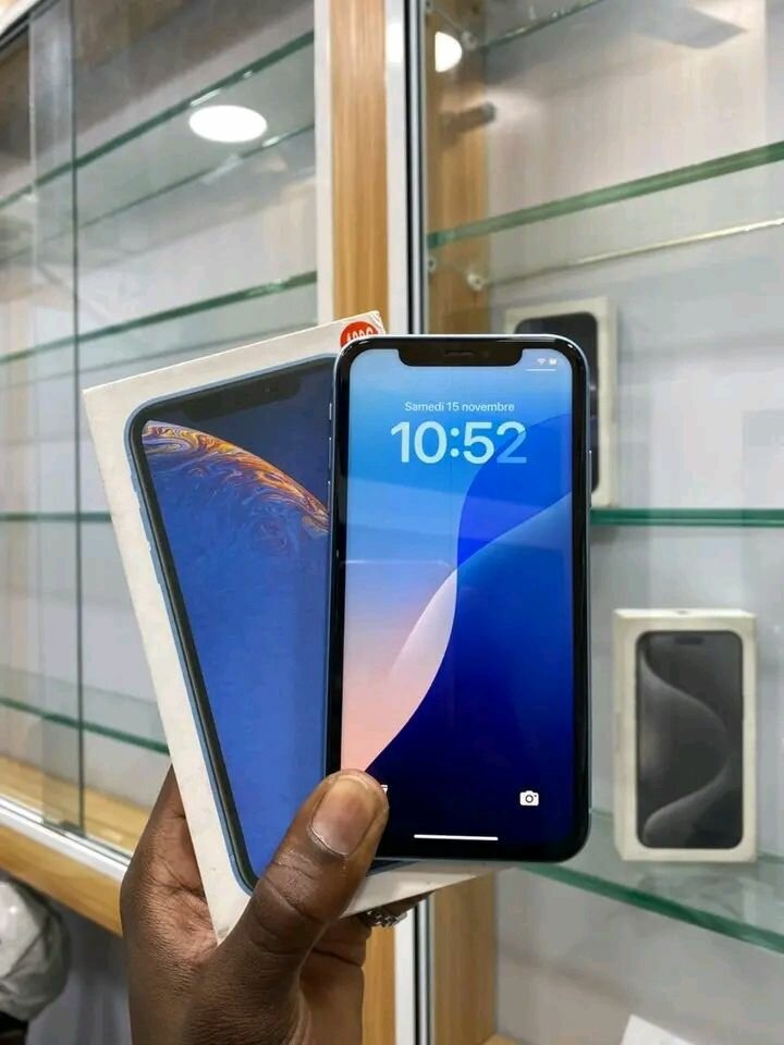 iPhone XR Bleu 128Go