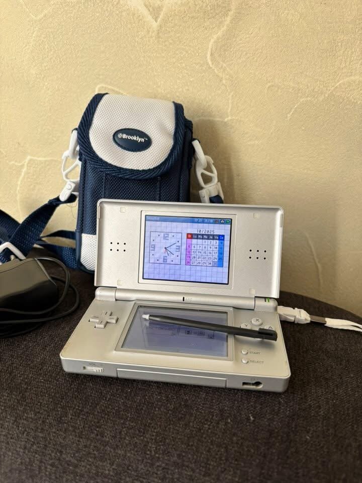 Console de jeu portable DS