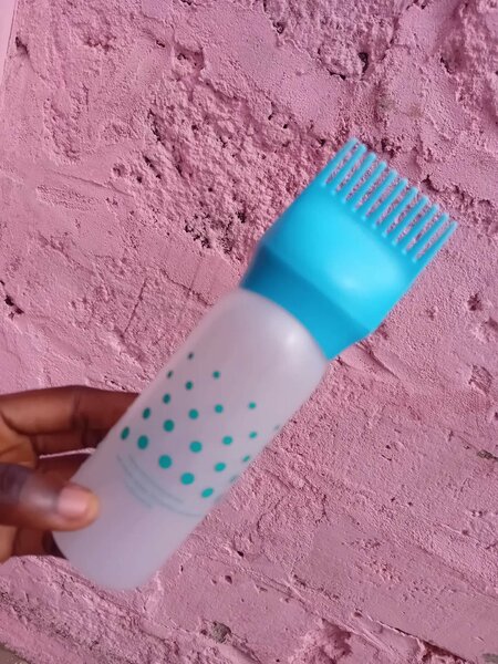 Root Hair Applicator