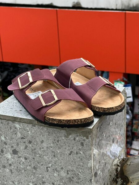 Sandales confort à deux boucles