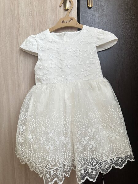 Нарядное платье