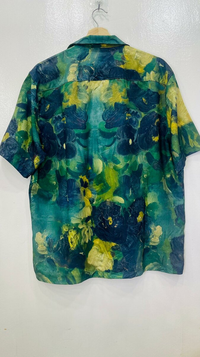 Chemise à motifs floraux homme