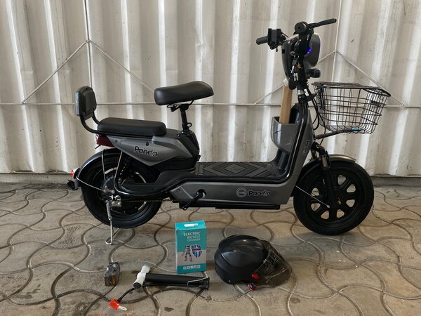 электроскутер