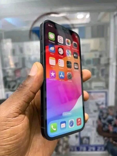 iPhone 12 128GB Noir