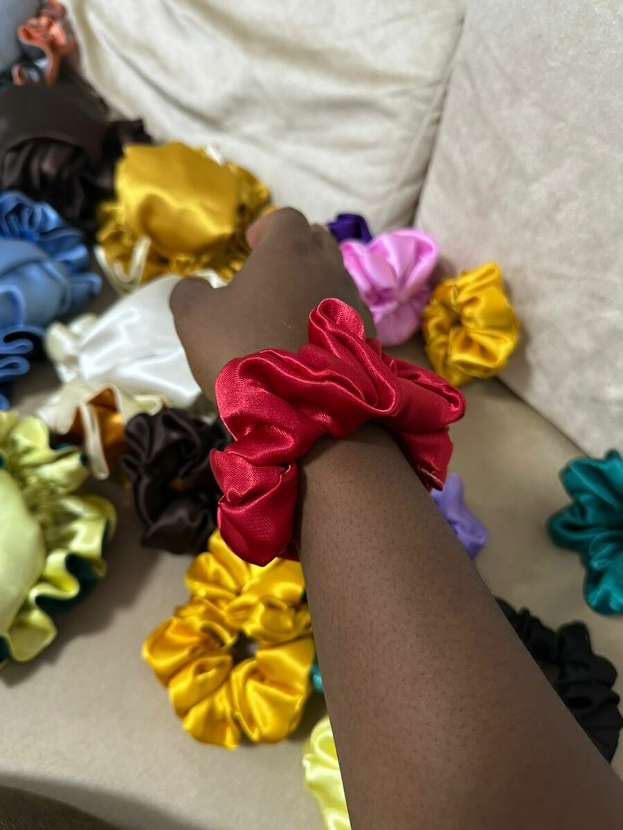 Élastiques en satin colorés