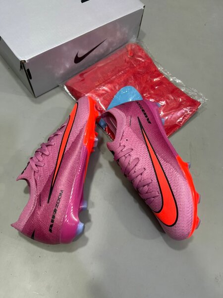 Chaussures de Football Rose