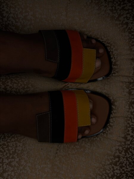 Sandales multicolores chic