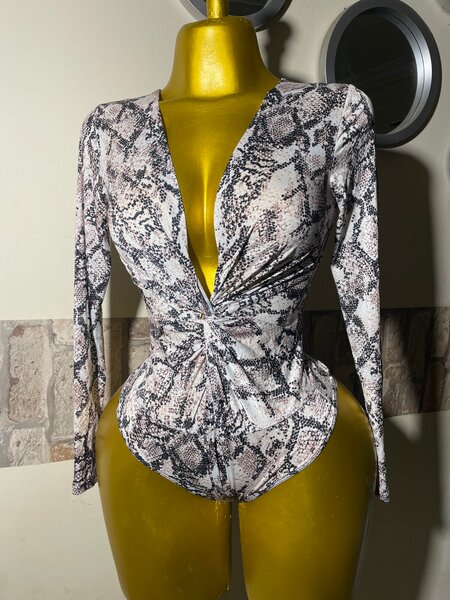 Body Femme Serpent Sexy