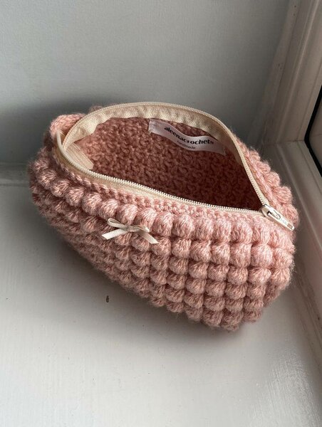 Trousse en crochet