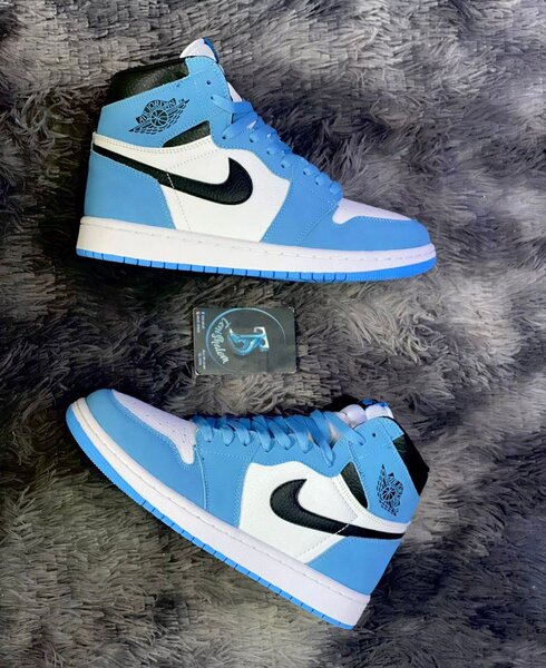 Sneakers haut de gamme bleus