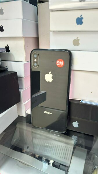 iPhone X 64g très propre