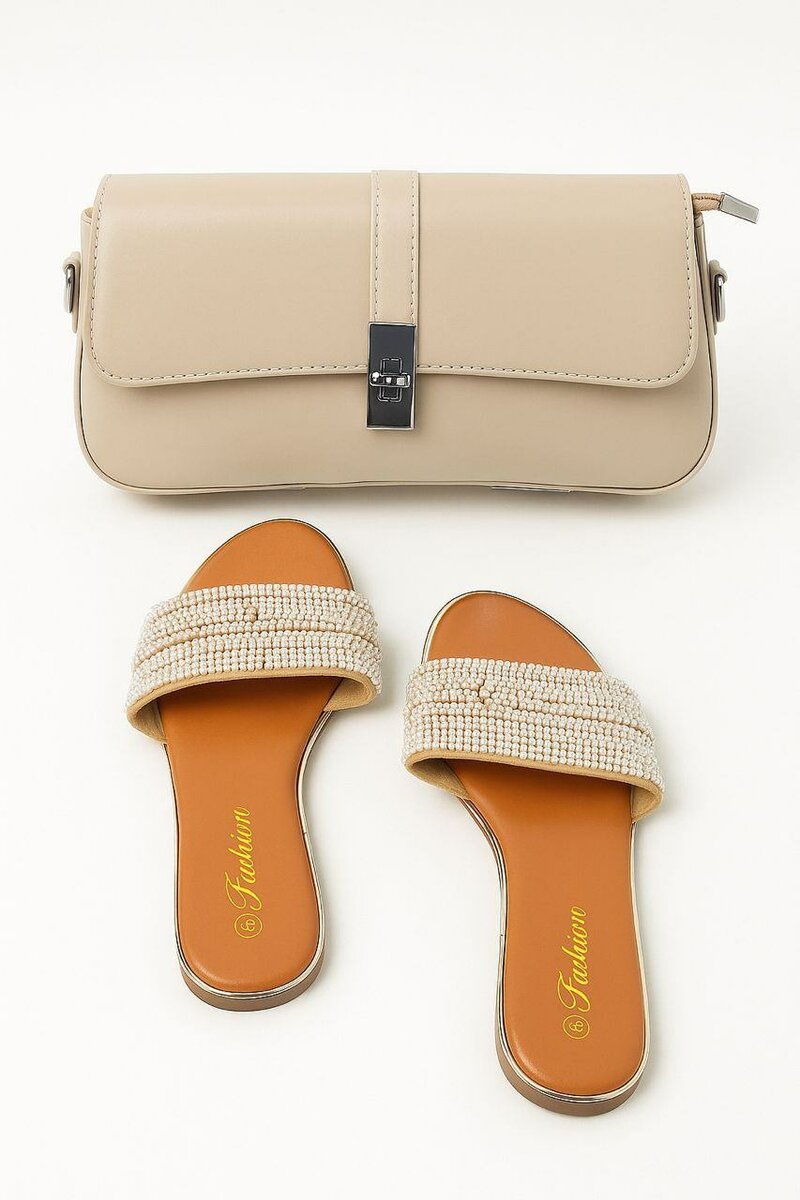 Ensemble sac et sandales élégantes