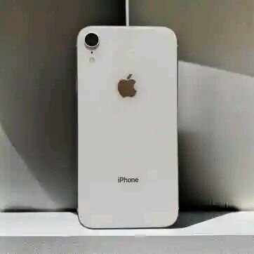 iPhone blanc élégant