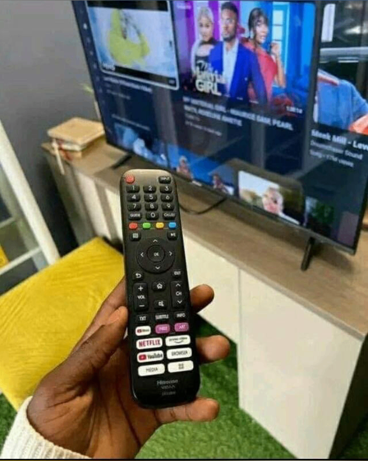 Hisense smart Tv 43inches