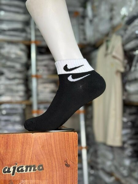 Chaussette Douzaine