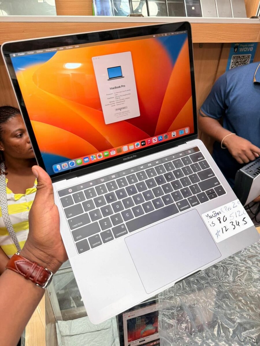 Ordinateur portable MacBook Pro 15"