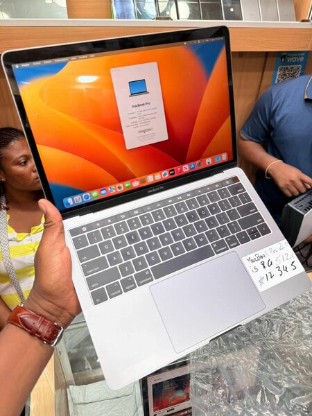 Ordinateur portable MacBook Pro 15"