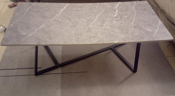 Table basse en marbre moderne