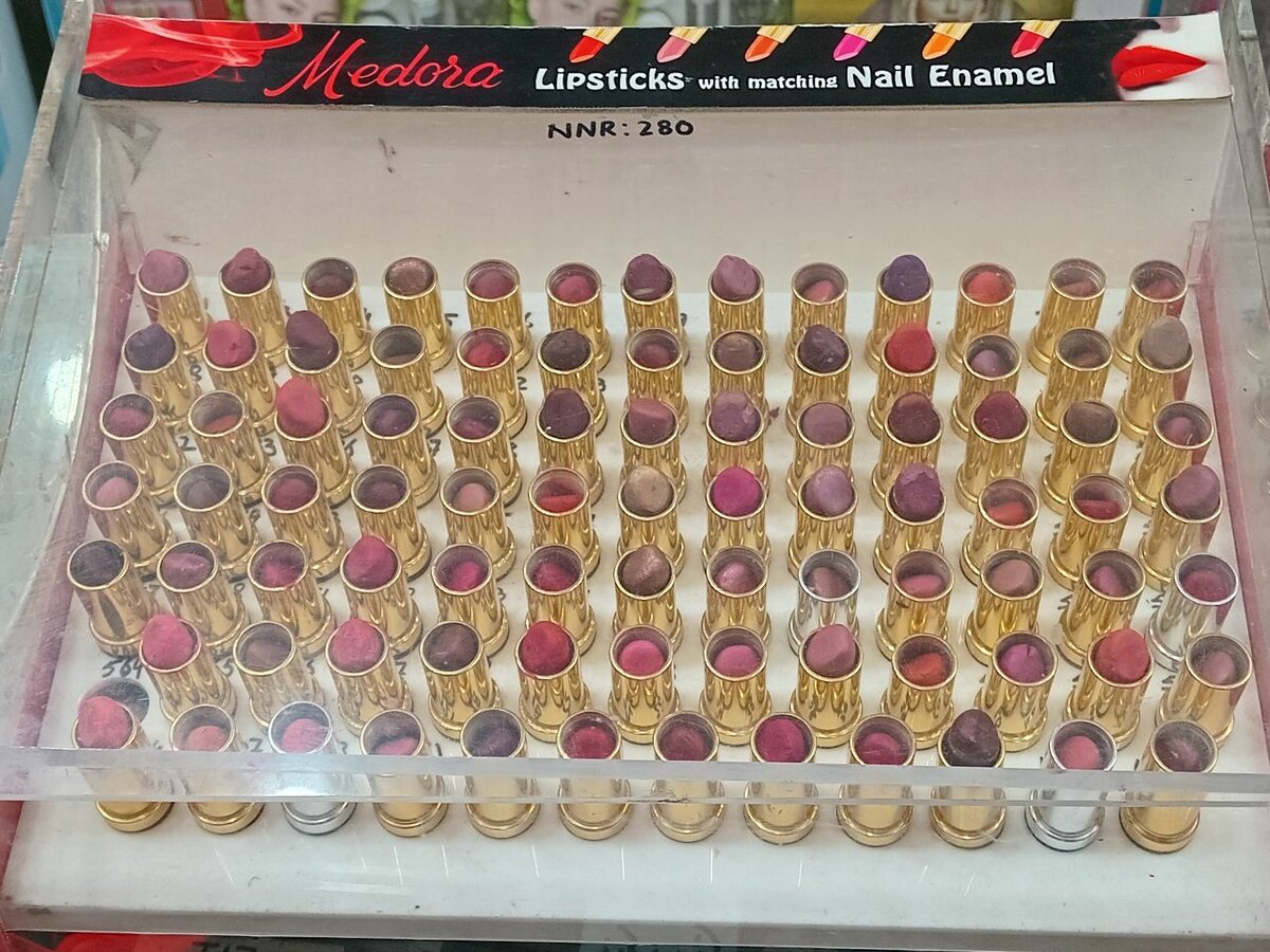 Medora Lipsticks