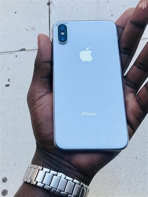 iPhone X