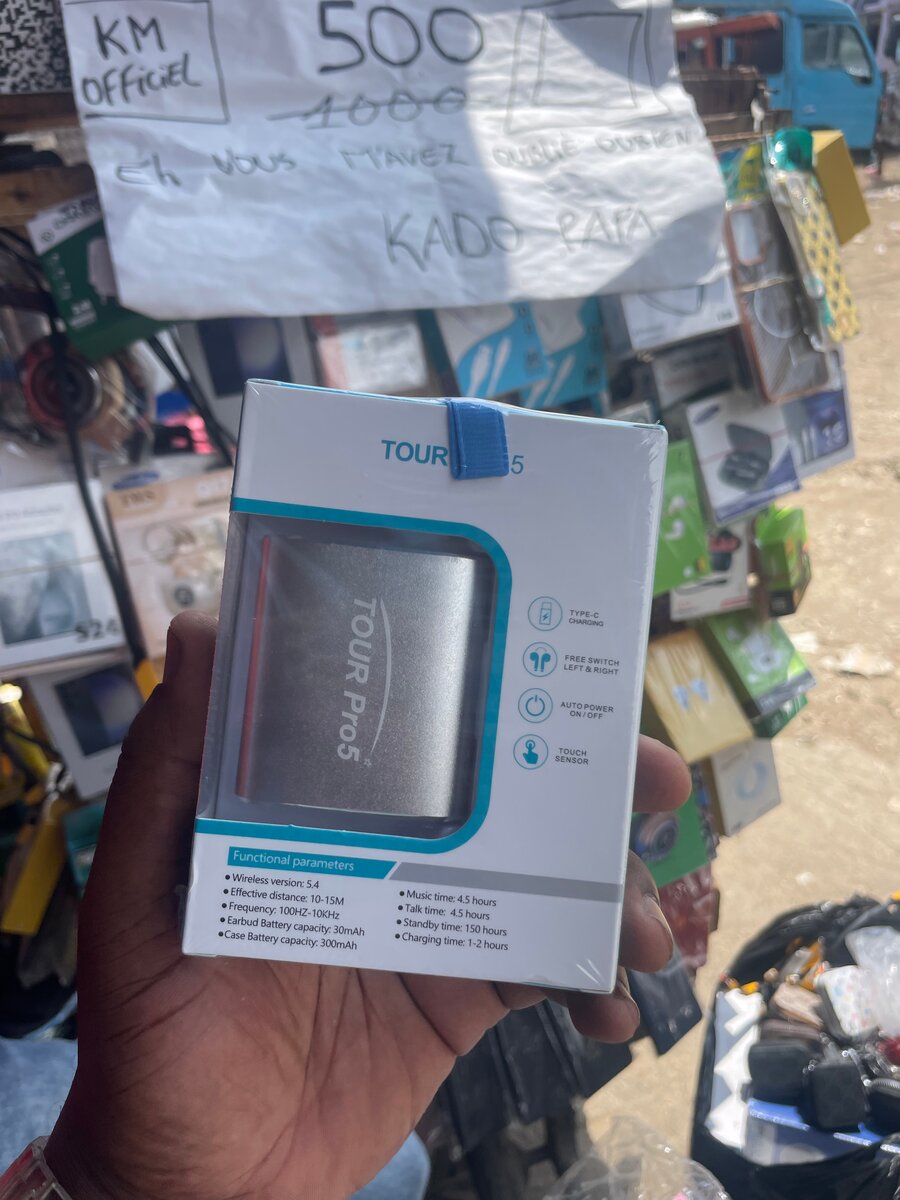 Écouteurs sans fil Tour Pro 5