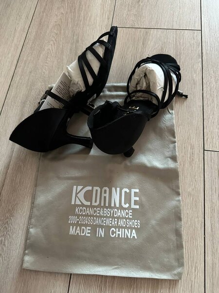 Туфли для бальных танцев