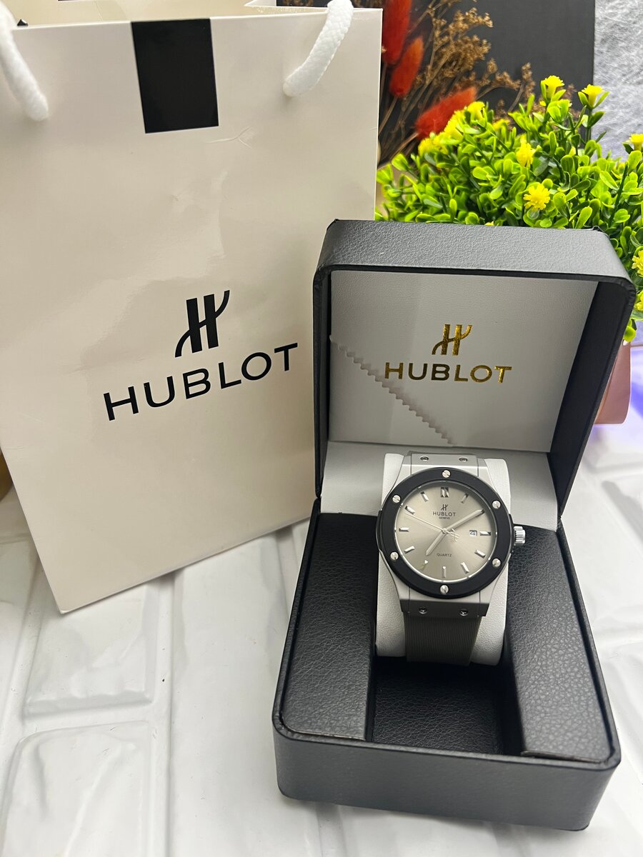 Montre Hublot Classique Homme