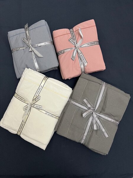 Постельное белье двуспальный и полуторка