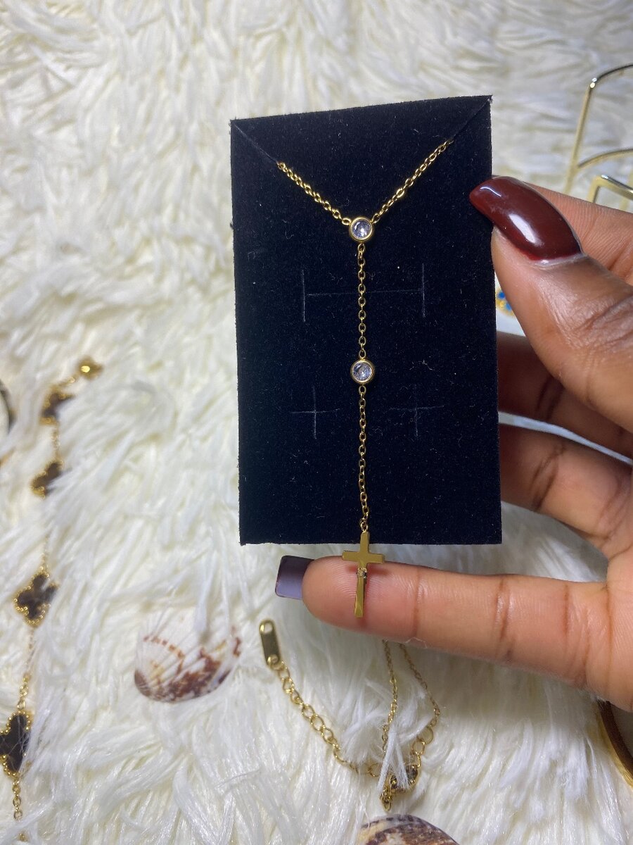 Elegant Gold Cross chaîne