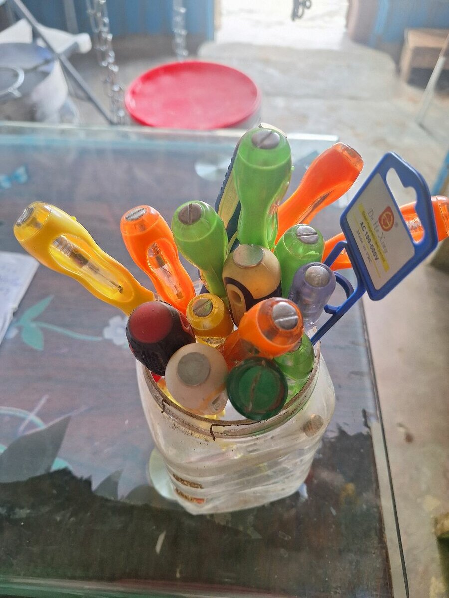 Ensemble de tournevis colorés