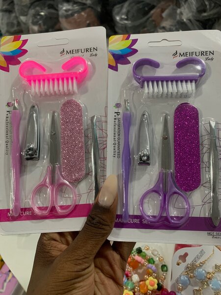 Kit de Manucure Professionnel