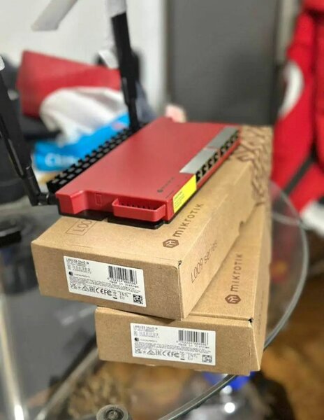 Routeur WiFi Mikrotik L009