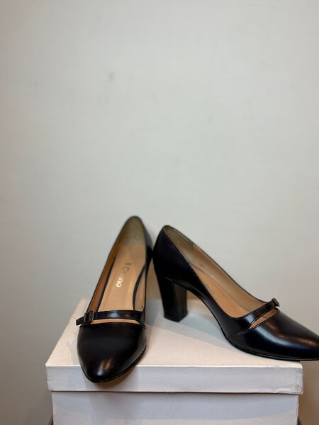 Escarpins élégants en cuir noir