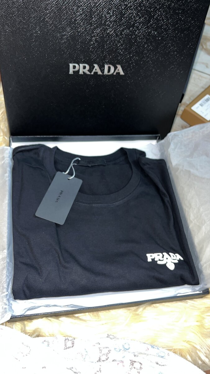 T-shirt de designer exclusif