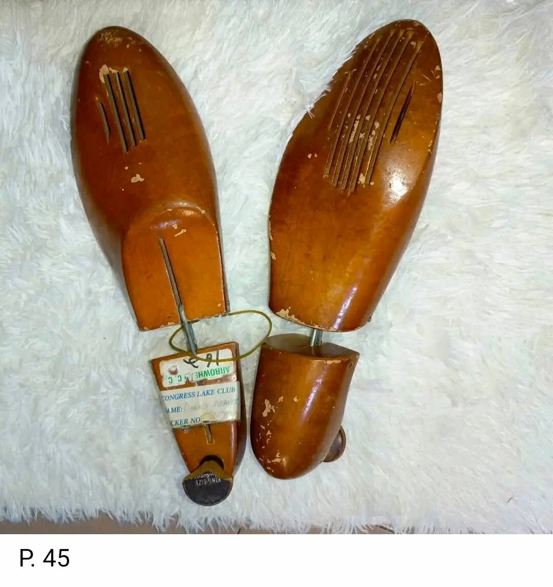 Embauchoirs en bois réglables