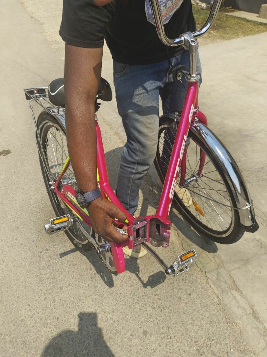 26 inch bike ( 18 years and above)