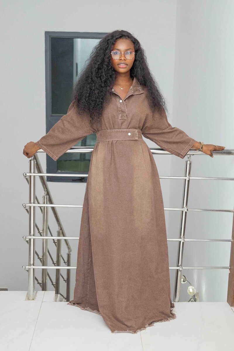 Robe longue en denim élégant