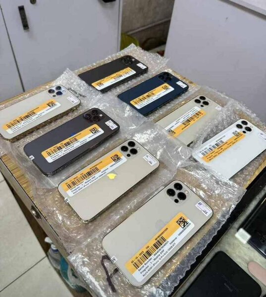 iPhone 13 Pro Max -iPhone 15 pro Max