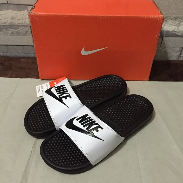 Claquettes Nike Sport Homme