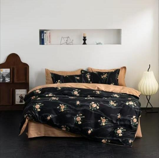 Black flower design bedsheets