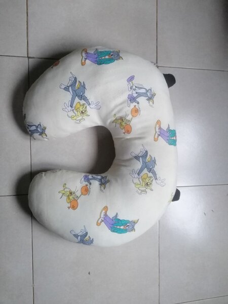 Nursing pillow