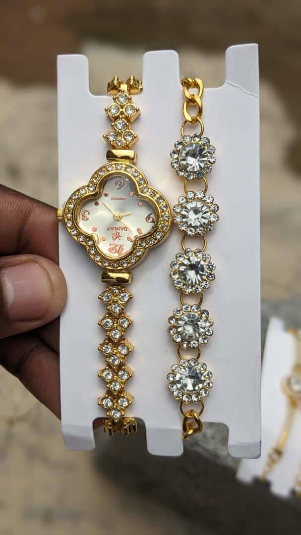 Ladies wrist watches