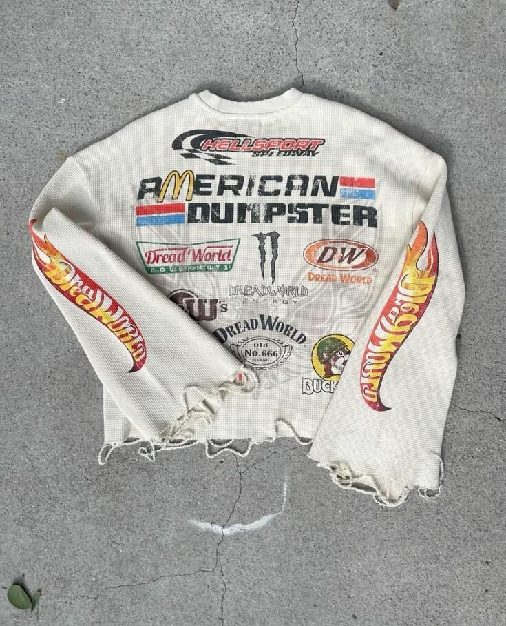 Sweatshirt style vintage avec design brodé