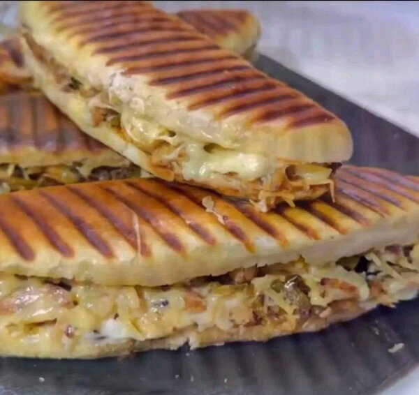 Sandwich et Jus de Fruits 1000