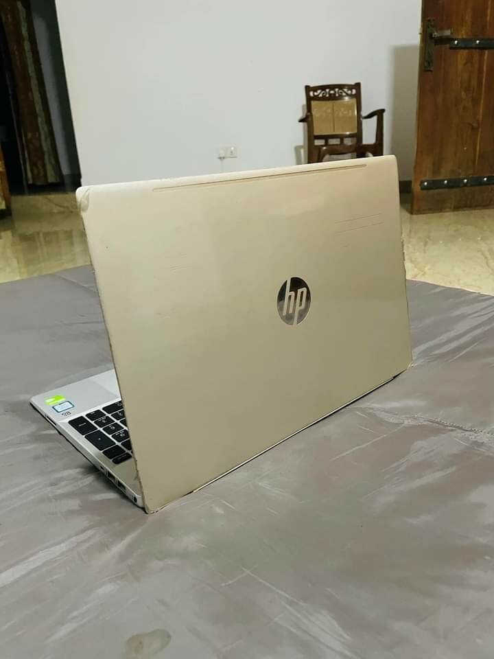 Hp Pavilion i7 8th Gen