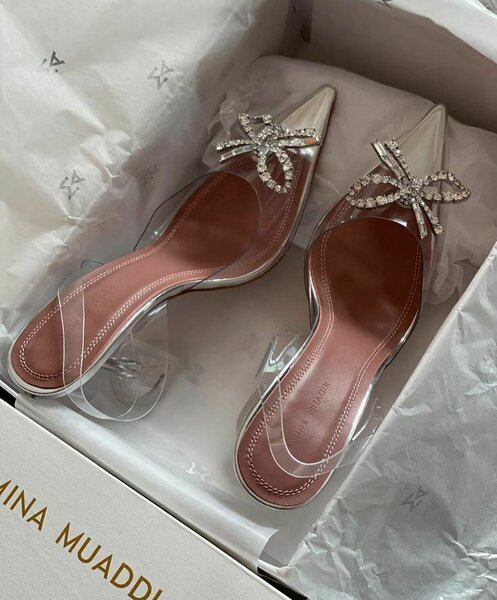 HEELS