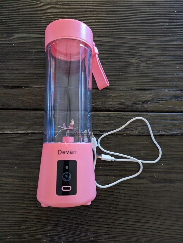 Chargeable blender