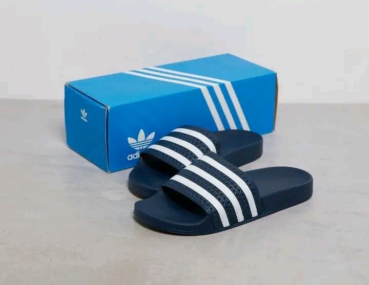 Adidas Claquettes Classiques