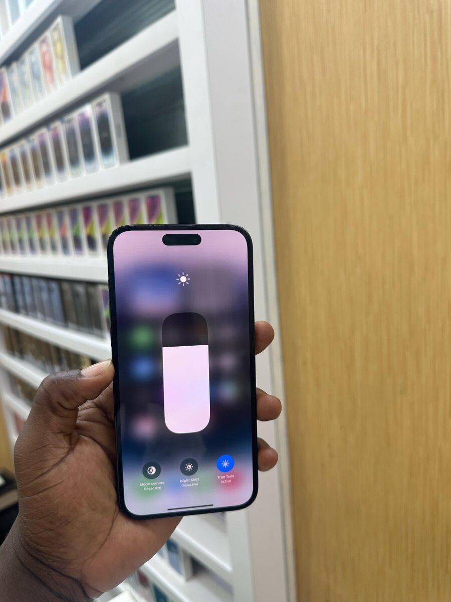 14 pro max 256giga batterie 76